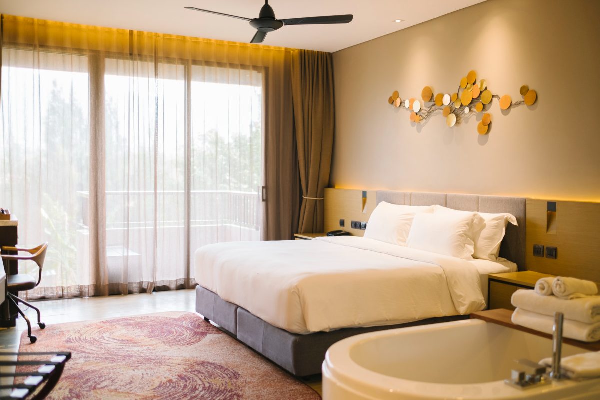 Aero Guest Lodge